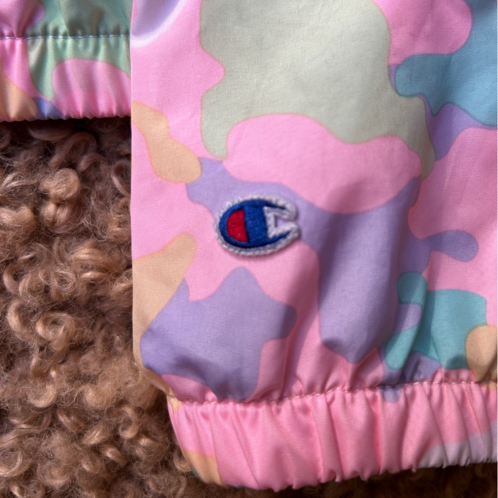 Champion: Kids Pastel Camo Windbreaker - Picture 4 of 11